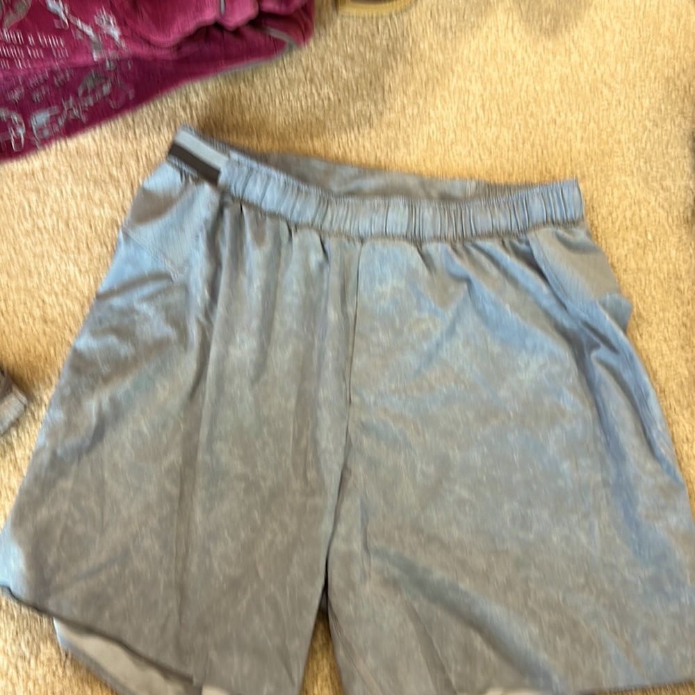 Lululemon men’s shorts